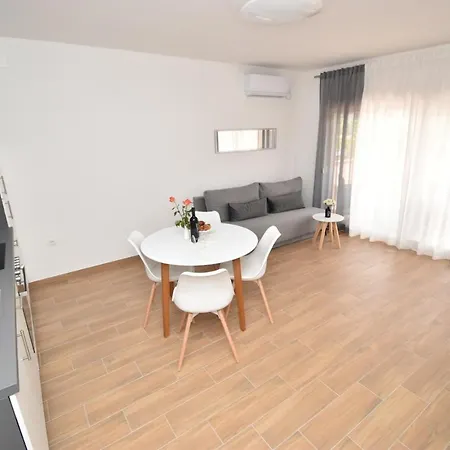 Apartment Ivan *